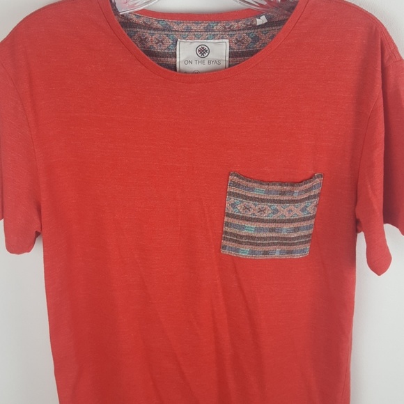 On The Byas Shirt - Picture 3 of 8